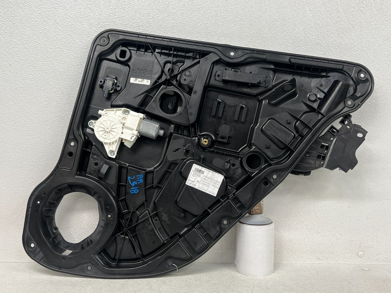 ⭐2013-2016 MERCEDES BENZ GL-CLASS REAR RIGHT PASS WINDOW REGULATOR OEM LOT2518