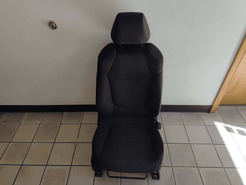 2019-2021 TOYOTA RAV4 FRONT RIGHT PASSENGER SIDE SEAT BLACK OEM