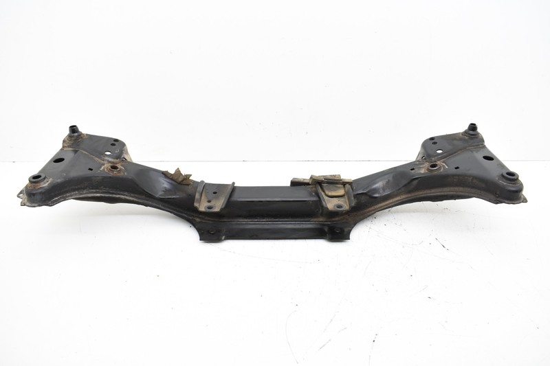 2005 BMW E46 325i RWD Front Crossmember Subframe Bracket OEM KW37