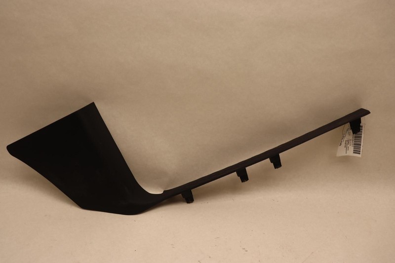 2013-2018 DODGE RAM 1500 QUAD CAB FRONT RIGHT DOOR SILL SCUFF PLATE TRIM OEM