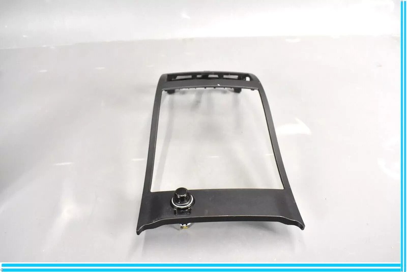 06-12 Mercedes W164 ML350 GL550 Center Console Bezel Trim Panel 1646802114 OEM