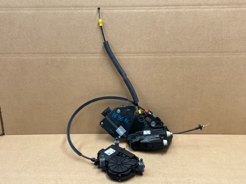 18-20 Land Range Rover L405 Rear Left Driver Door Lock Latch Actuator 1636 OEM