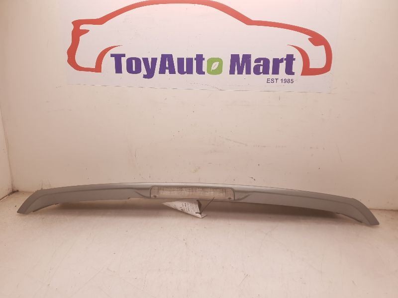 06-12 TOYOTA RAV4 LIMITED GREEN REAR SPOILER ASSEMBLY