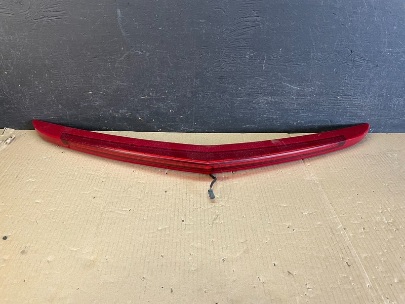 2013 to 2017 Cadillac XTS LED Third 3rd Center Tail Trunk Light AE3642 DG