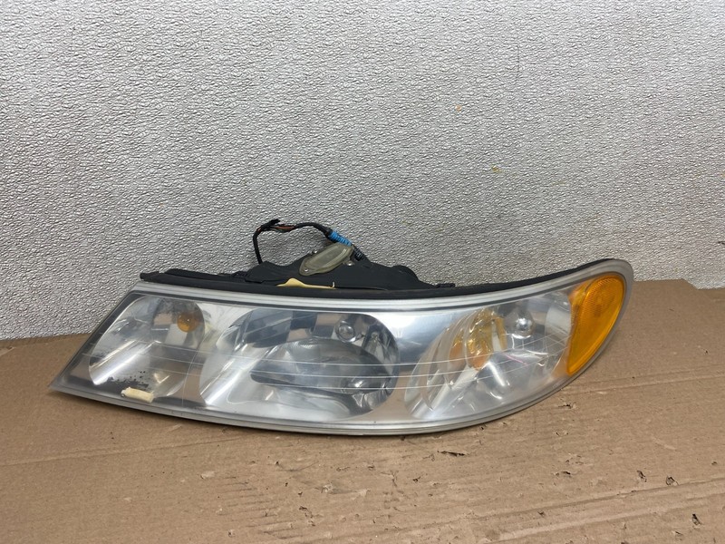1999 to 2002 Lincoln Continental Left Driver LH Side Headlight Oem AB1402 DW