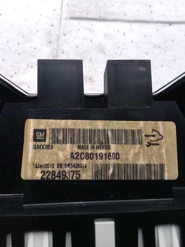 2013 Buick LaCrosse Speedometer Gauge OEM Grey 112K Miles NJ25-24423-614995