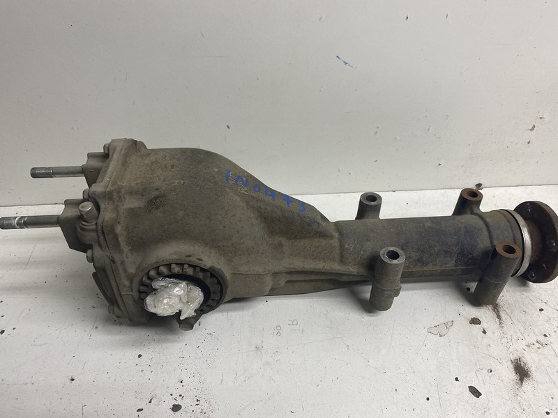 2014-2018 Subaru Forester 2.5 NA A/T 3.70 CVT rear diff differential carrier XD