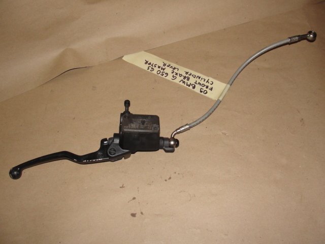 09 BMW G 650 GS FRONT BRAKE MASTER CYLINDER LEVER G650