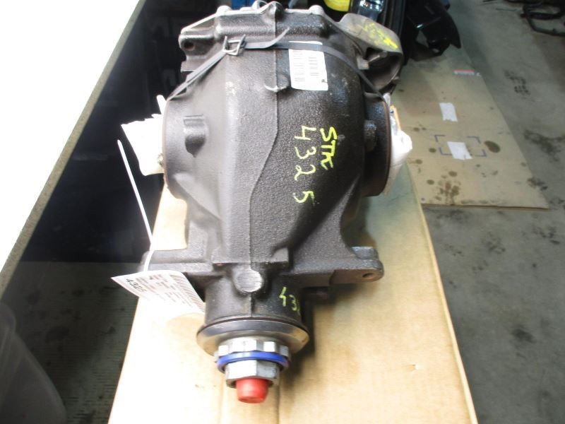 REAR CARRIER ASSEMBLY RWD MANUAL TRANS 3.23 RATIO FITS 17-19 BMW 440i 1546