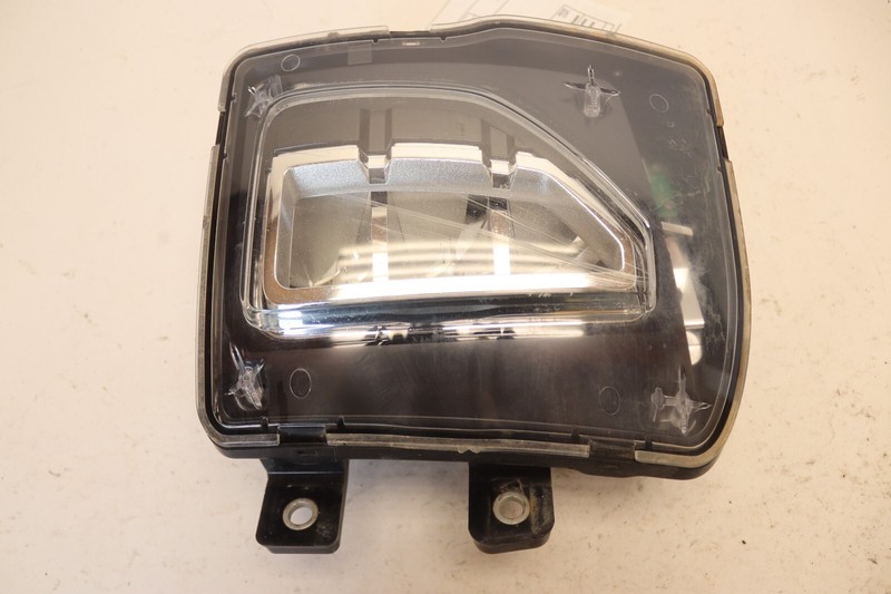 2016-2019 CHEVY SILVERADO 1500 FRONT RIGHT PASSENGER SIDE FOG LIGHT LAMP OEM