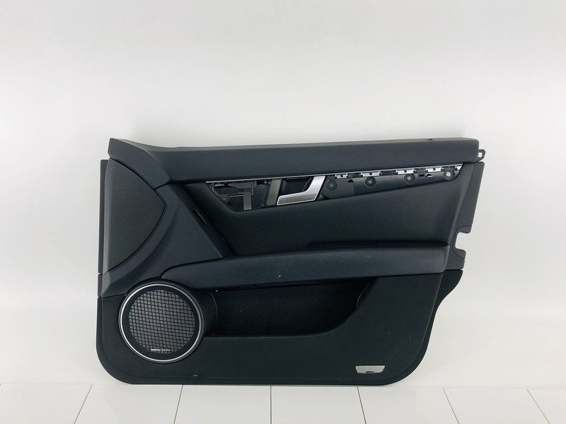12-13 MERCEDES BENZ C300 W204 FRONT RIGHT PASSENGER DOOR PANEL COVER OEM #39