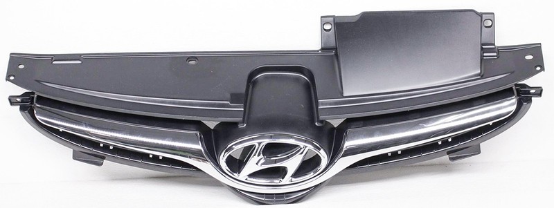 OEM Hyundai Elantra Sedan US built Bright Chrome Grille 86350-3Y500 -Scratches