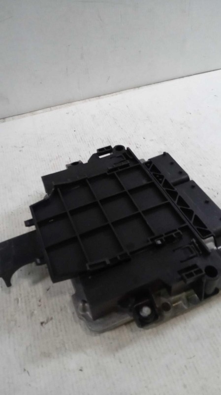 2015 Land Rover Evoque Engine Control Module ECM FJ3212B684MC OEM Used 78K