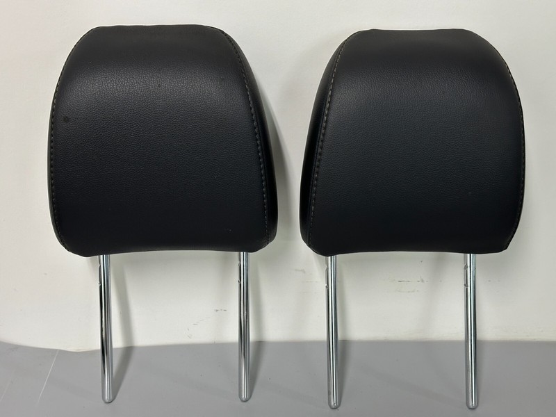🟢 2018-2020 Ford Fusion LEATHER HEADRESTS FOR FRONT RIGHT AND LEFT SEATS OEM