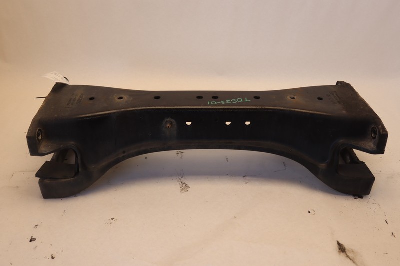 2006-2015 PETERBILT 386 / KENWORTH CROSSMEMBER SUBFRAME A24-6036-00 OEM