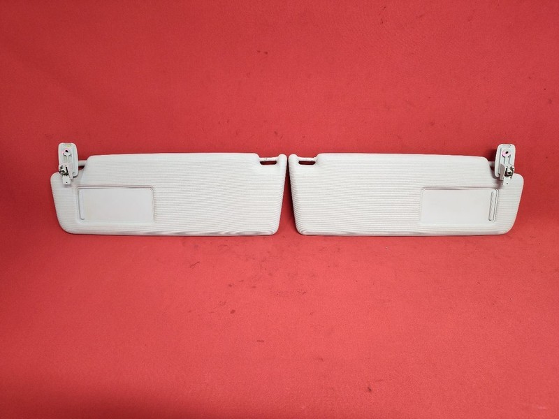 2009-2017 VW Volkswagen Tiguan Sun Visor Shade SET Grey Cloth Illuminated