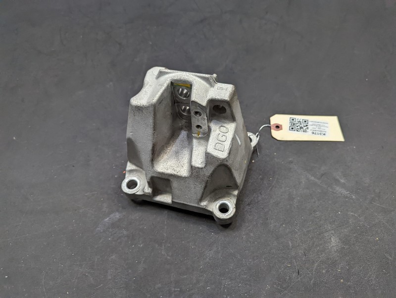 Transmission Mount Bracket 2019 Kia Optima 452113-BDG0 2016 2017 2018 2020