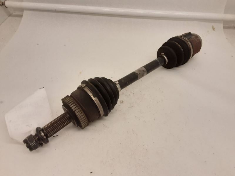 Passenger Axle Shaft Front 2.7L 6 Cylinder AWD Fits 05-10 SPORTAGE 2323828