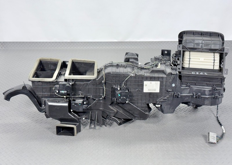 ✅ 13-24 RAM 1500 2500 3500 OEM AC HVAC HEATER BLOWER MOTOR HOUSING BOX CORE 83K