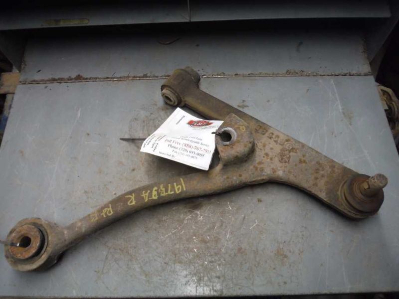 95 96 97 98 99 NEON R. LOWER CONTROL ARM FR 72288