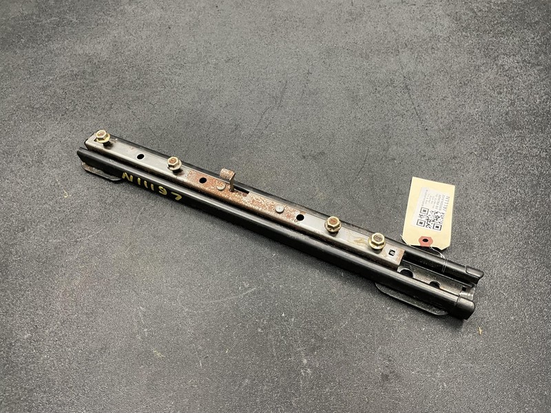 Front Right Seat Track Rail 2019 Nissan Sentra 2018 X