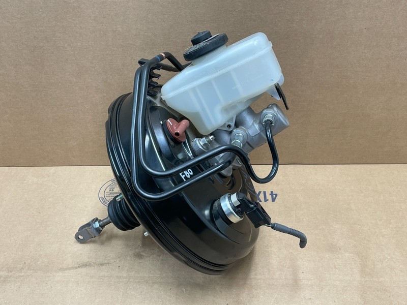 2021-2025 Lexus IS300 Power Brake Booster Master Cylinder Reservoir 1645 OEM