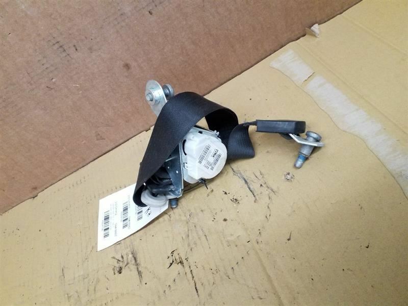 TOWN COUN 2012 Seat Belt Rear 247190