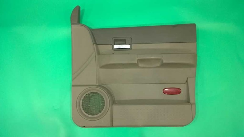 04 05 DURANGO PASSENGER RIGHT FRONT INTERIOR DOOR PANEL OEM 2704-63