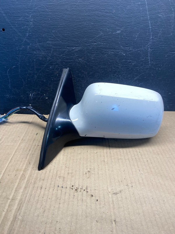 2006 to 2007 Buick Lucerne Left Driver LH Side View Door Mirror OEM AE2213 DW