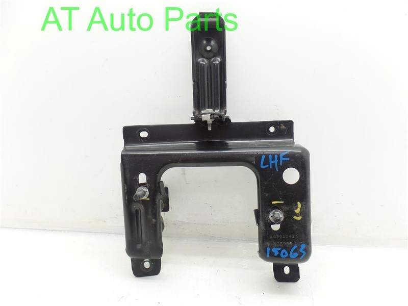 06 07 08 F-150 MARK LT OEM PASSENGER FRONT BUMPER MOUNT PLATE 6L3Z17B984AA