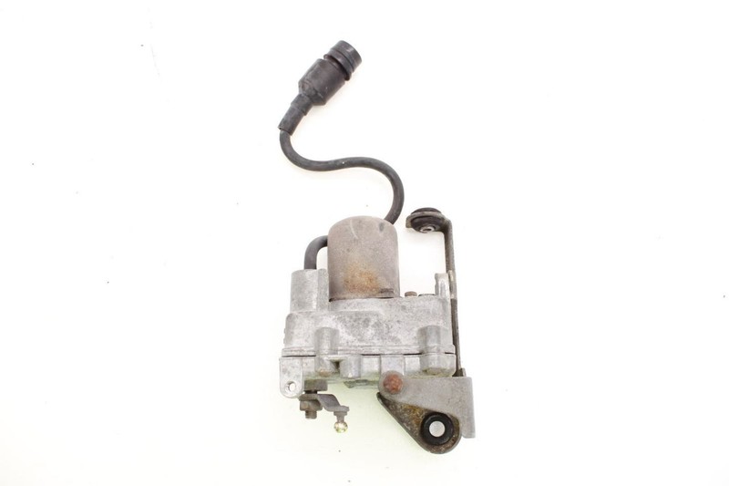 87-91 Porsche 944 Turbo Cruise Control Speed Regulator 94461702100