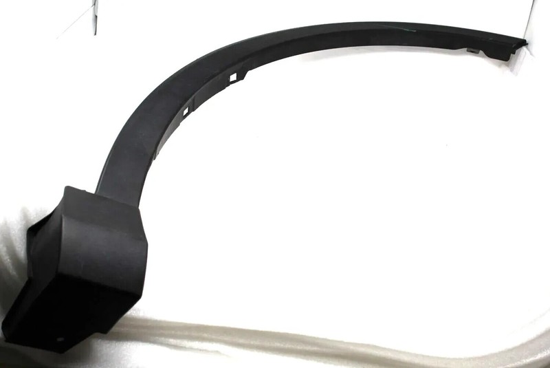 Toyota 75601-42100 MOULDING Sub-AssemblyMoulding, Front Right Fender Outside OEM