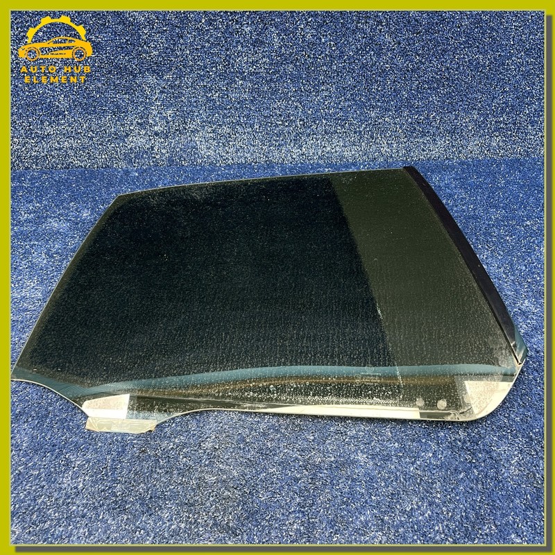 2014-2021 BMW i3 REX Rear Left Driver Side Door Quarter Vent Glass OEM 7288186