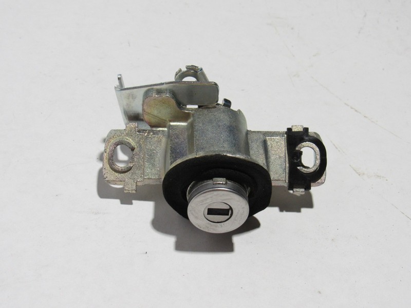 Lexus IS300 2020 Rear Trunk Lid Lock Cylinder 14-21 ;