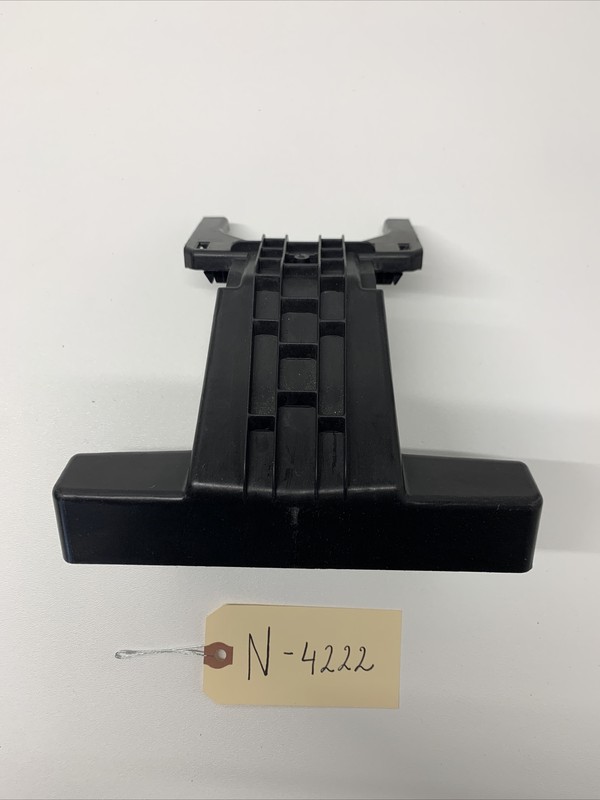 TESLA MODEL Y PLASTIC BRACKET PODIUM ASSY 1507195-00-A 4222 B16