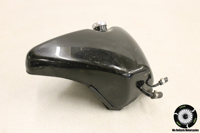 98 HARLEY DAVIDSON XL 883 SPORTSTER OIL TANK CONTAINER HOLDER CELL OEM XL883