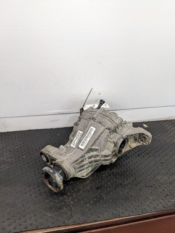 Carrier Rear 230mm Ring Gear 9.06" 3.6L Fits 16-25 DURANGO 1193285