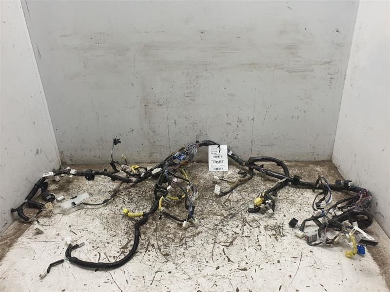05 06 07 TOYOTA TACOMA 2WD DASH WIRE HARNESS 82141-04660
