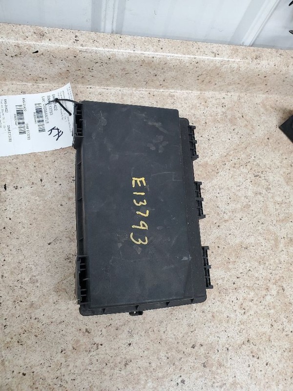 Fuse Box Engine Fits 08-09 ASTRA 304441