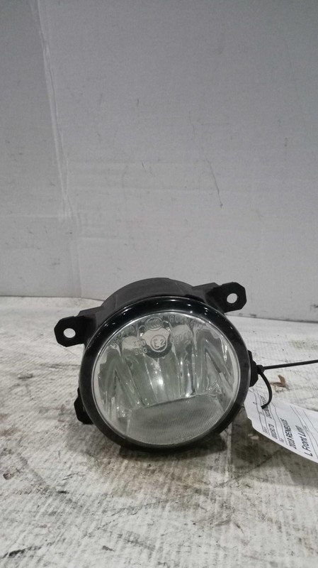 2018 Jeep Renegade OEM Blue Left Fog Light Assembly 68256470AA 127k Miles