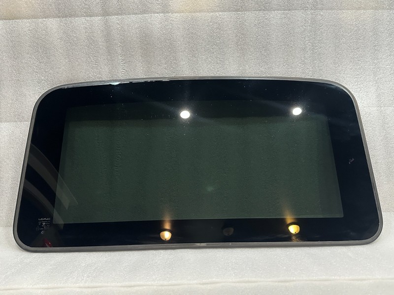 01-05 LEXUS IS300 Sunroof Glass Tinted OEM
