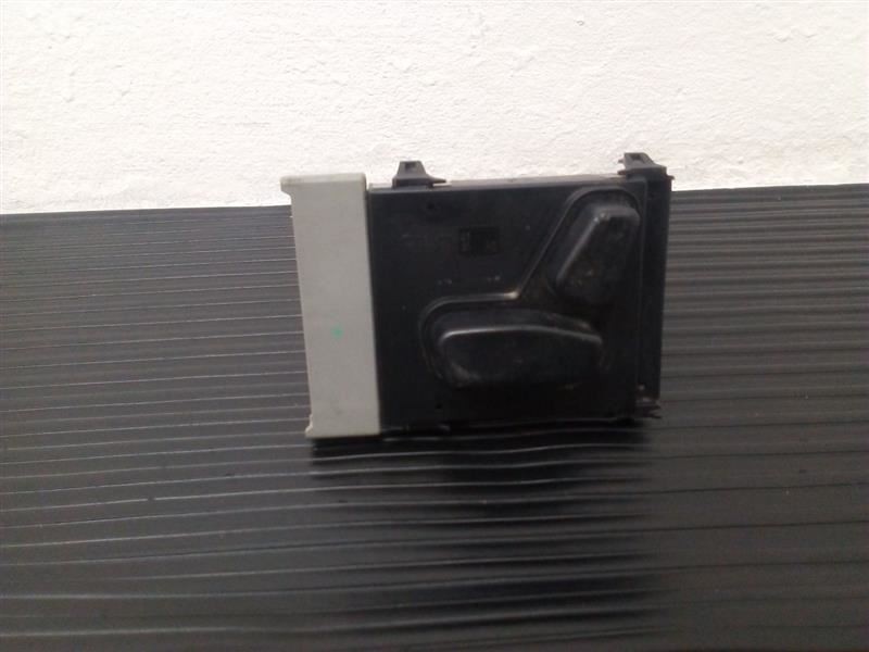 14-21 Jeep Cherokee Left Driver Seat Switch OEM 56049431AF