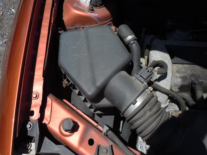 2005-2008 Chevrolet Cobalt 2.2L 2.4L Air Cleaner Housing Box OEM