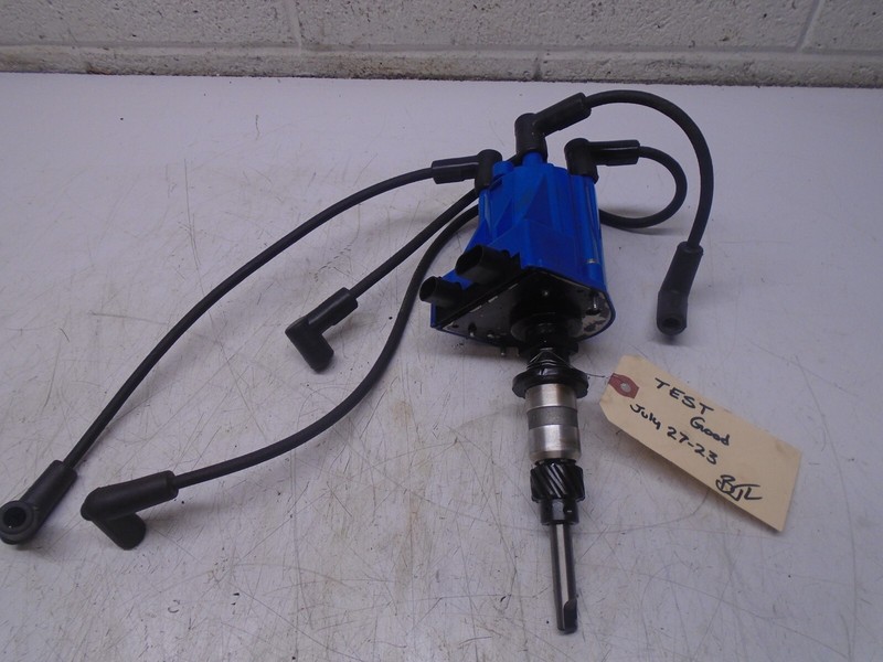 WA5 Mercruiser 3.0 3.0LX distributor with spark plug wires 816129A1