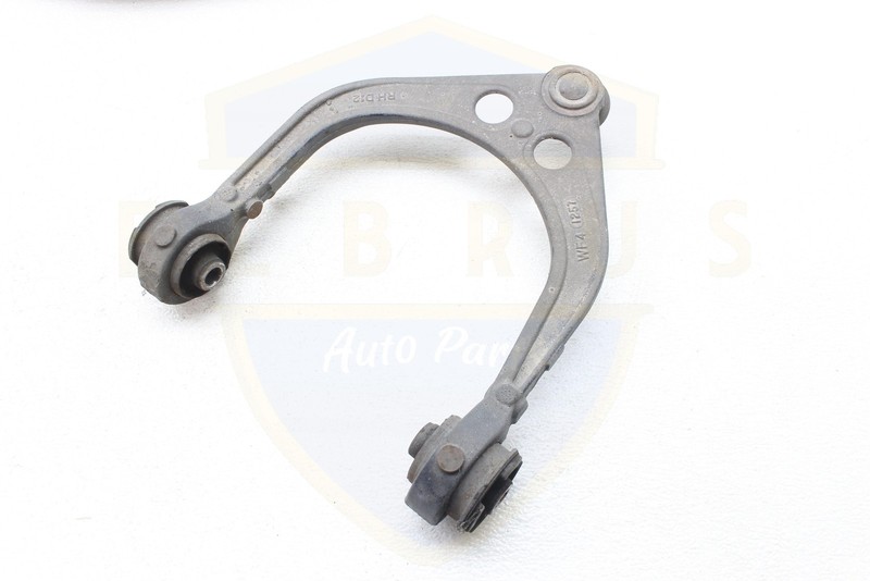 DODGE CHALLENGER 2011 - 2023 PASSENGER RIGHT FRONT UPPER CONTROL ARM RWD OEM