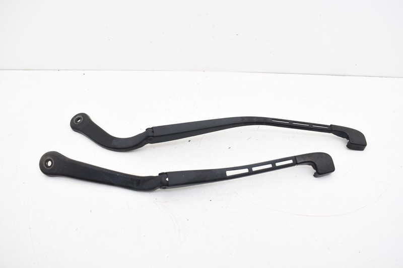 2008 BMW E90 335xi FRONT WINDSHIELD WIPER ARMS LEFT RIGHT SET OEM KW70