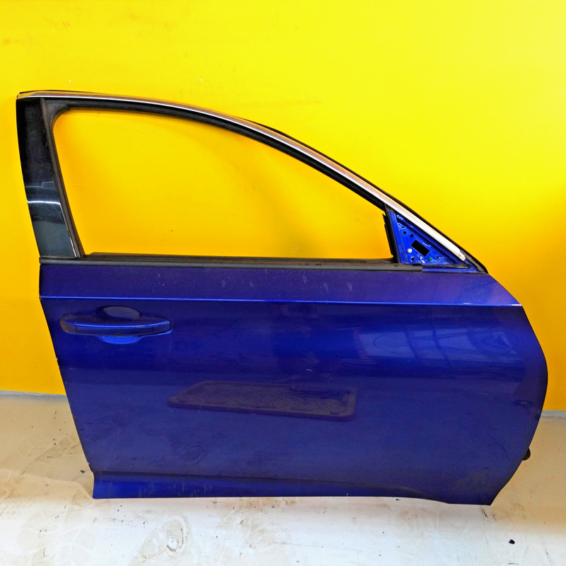 2018-2022 HONDA ACCORD Oem Front Rh Side Door Assembly