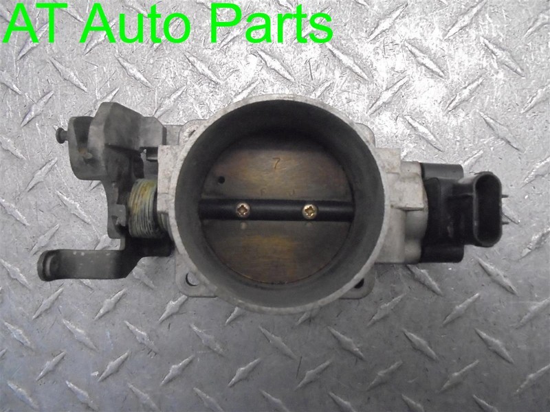 97 98 99 00 EXPEDITION F150 F250 V8 THROTTLE BODY ASSEMBLY 3L1Z9E926AA