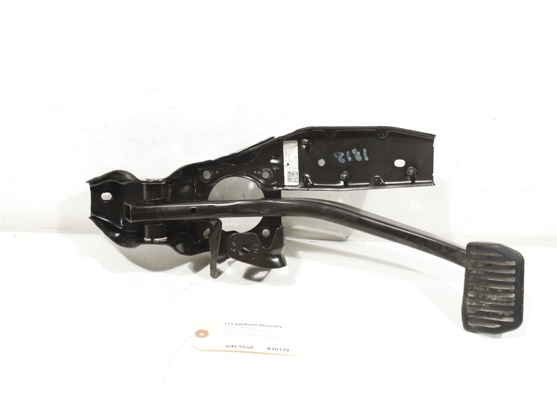 2015-2019 Land Rover Discovery Sport L550 Brake Foot Stop Pedal W/ Bracket OEM