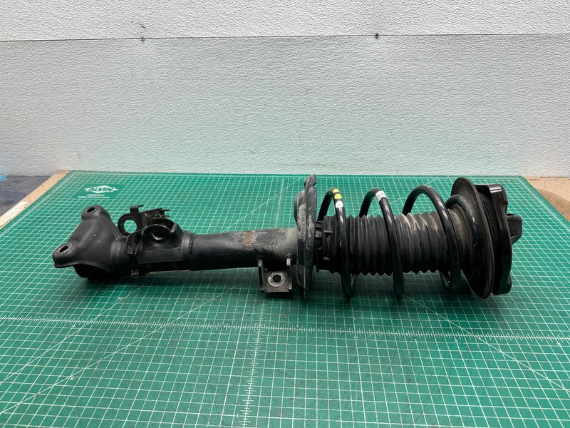 08-14 Mercedes W204 RWD FRONT LEFT SHOCK ABSORBER STRUT W/ SPRING OEM